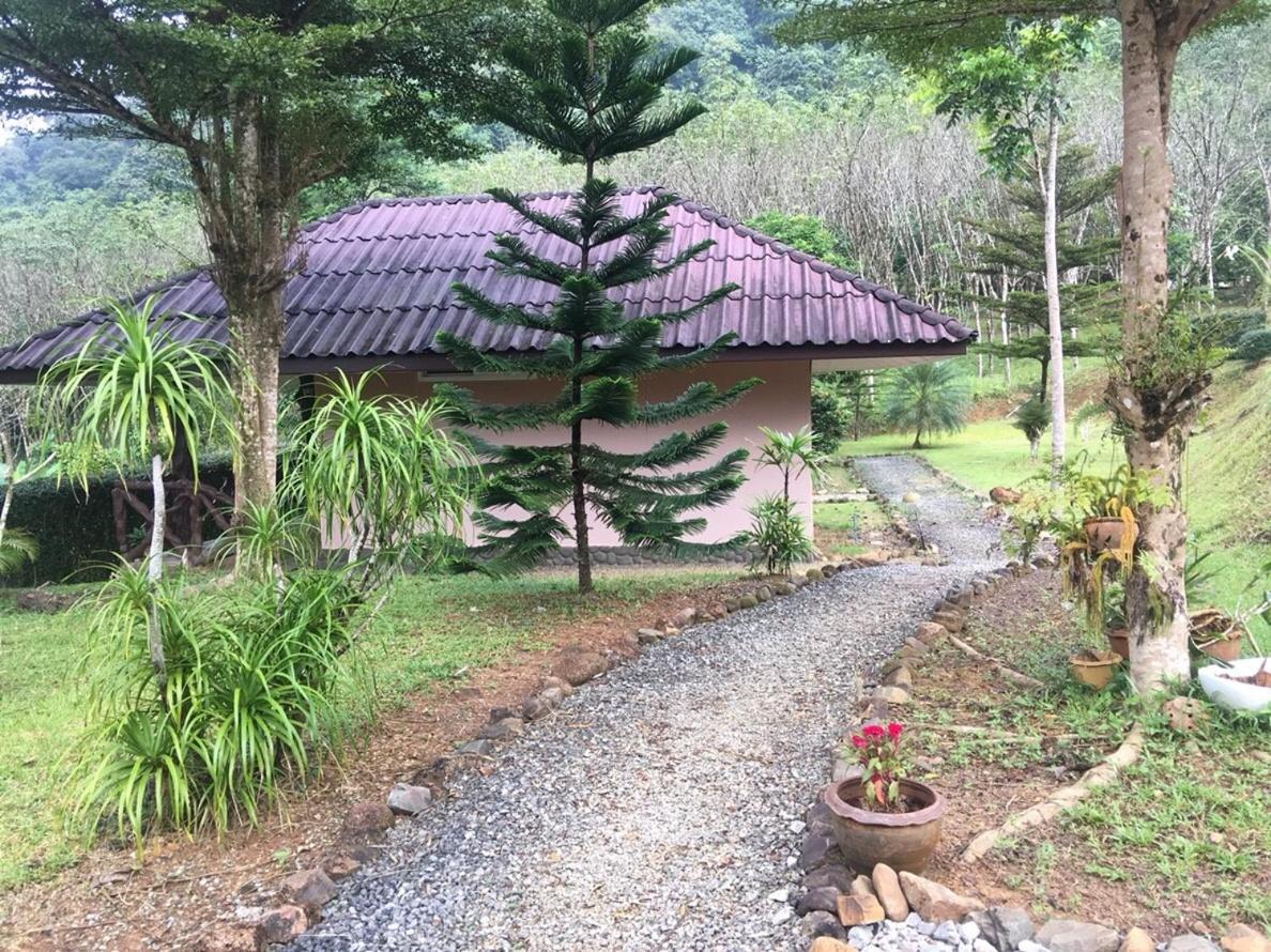Khao Sok Hill Top Resort Khao Sok National Park Ngoại thất bức ảnh